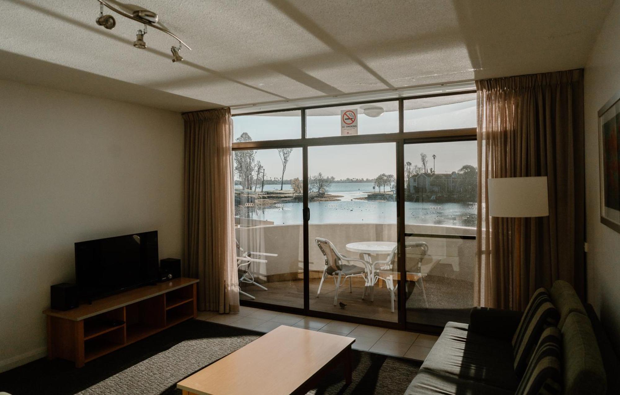 Boatel 3* Mulwala