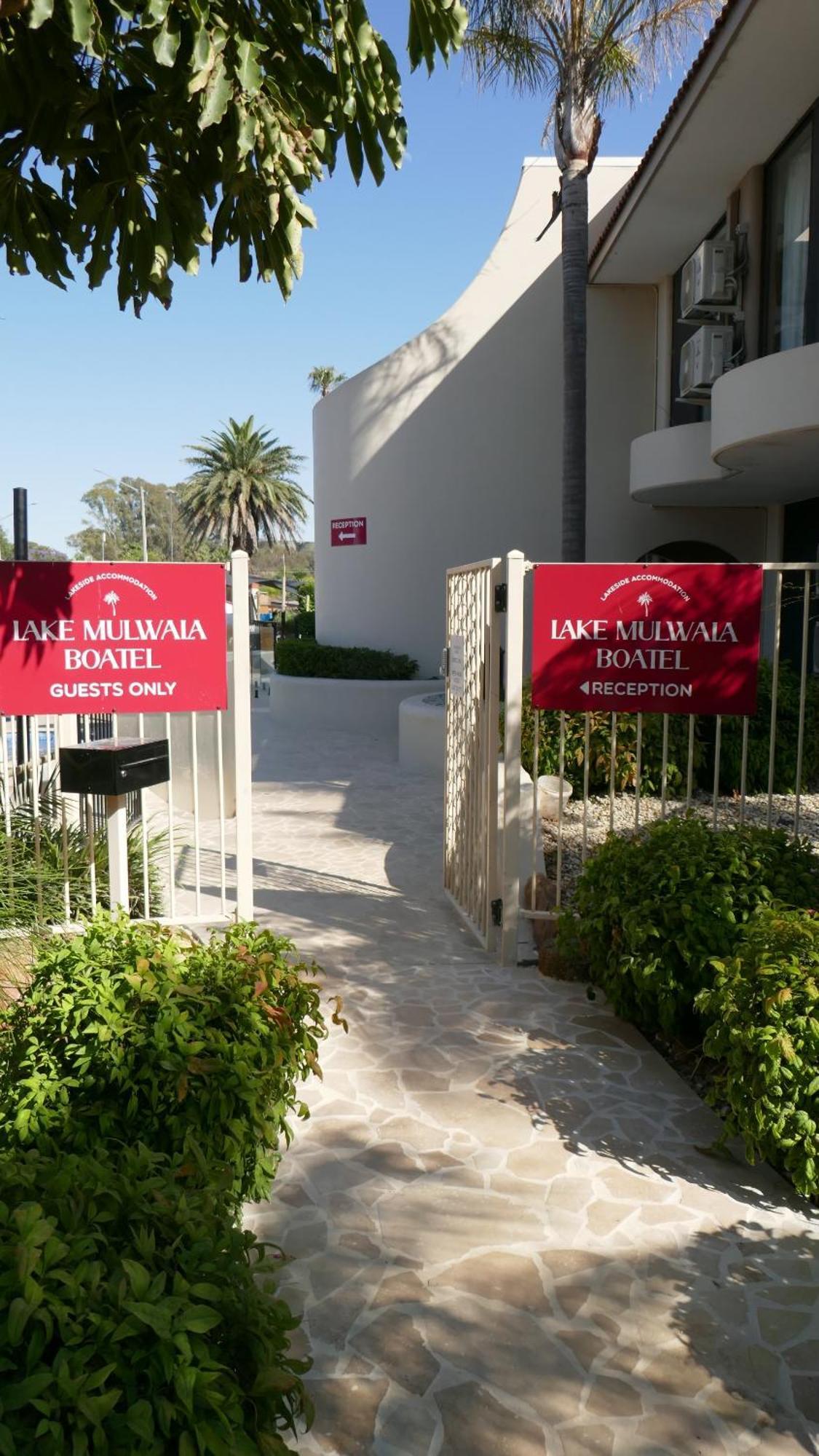 Boatel 3* Mulwala